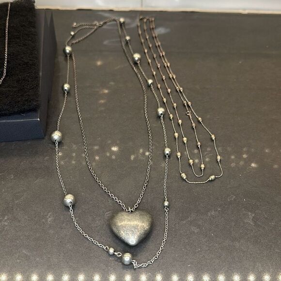 Fashion Jewelry Bundle/ 3 Silver Tone Necklaces - Picture 4 of 10